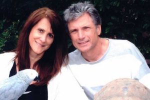 American Idol Grieves Robin Kaye and Husband’s Tragic Death